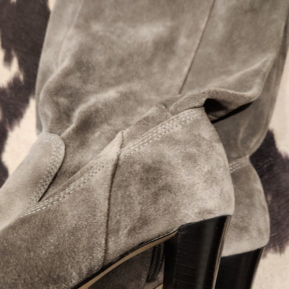 Michael Kors Boots Womens 9 M Suede Gray Grey Knee High Heel Shoes $225 MSRP - Picture 16 of 16